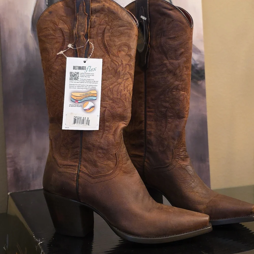 NWT Dan Post Rustic Brown Dirty Bull 13 Snip Western Boots - Picture 3 of 6